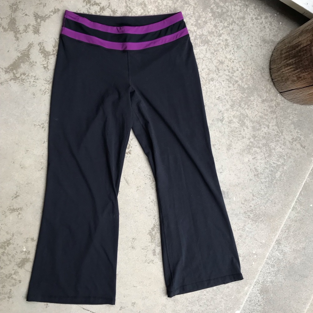 Black and Violet Yoga Pants NWOT size 2X